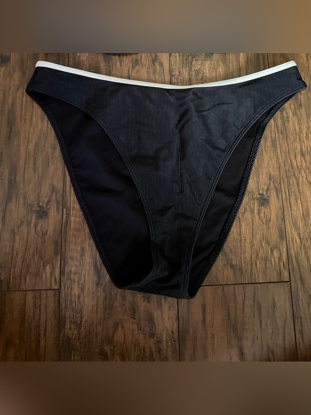Abercrombie & Fitch Black Bikini Bottoms with White Trim - Women Swim